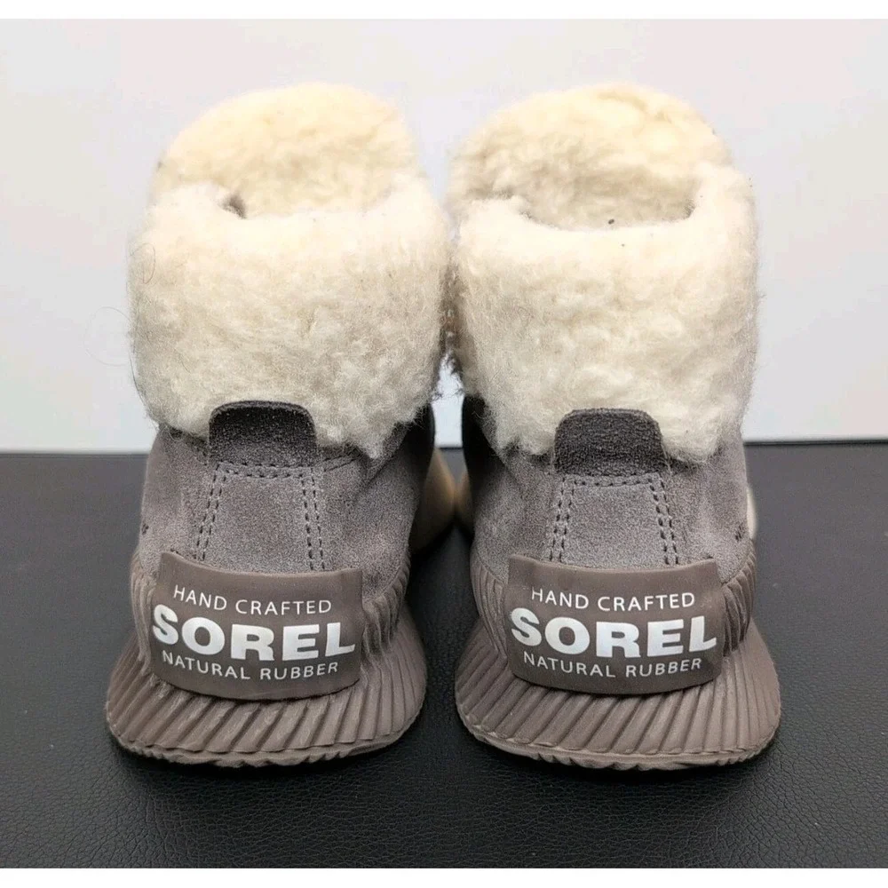 SOREL Out‎ N About III Conquest Winter Ankle Boot Youth Size 4 Grey Boots